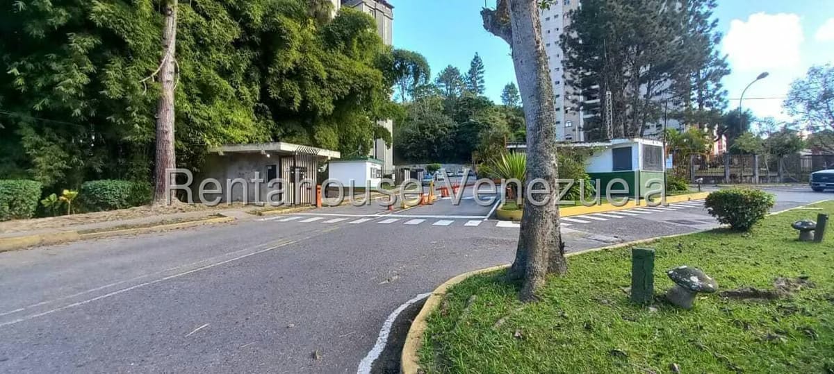 Terreno (Residencial) en Venta en Parque el Retiro, Miranda - 19
