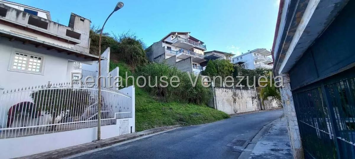 Terreno (Residencial) en Venta en Parque el Retiro, Miranda - 23