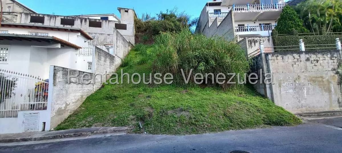 Terreno (Residencial) en Venta en Parque el Retiro, Miranda - 24