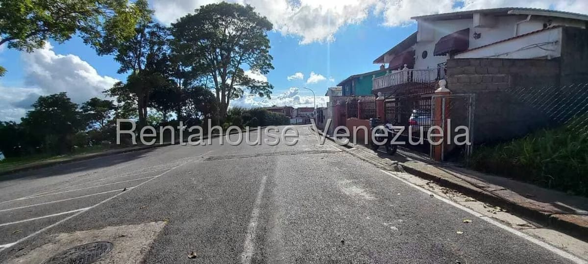 Terreno (Residencial) en Venta en Parque el Retiro, Miranda - 10