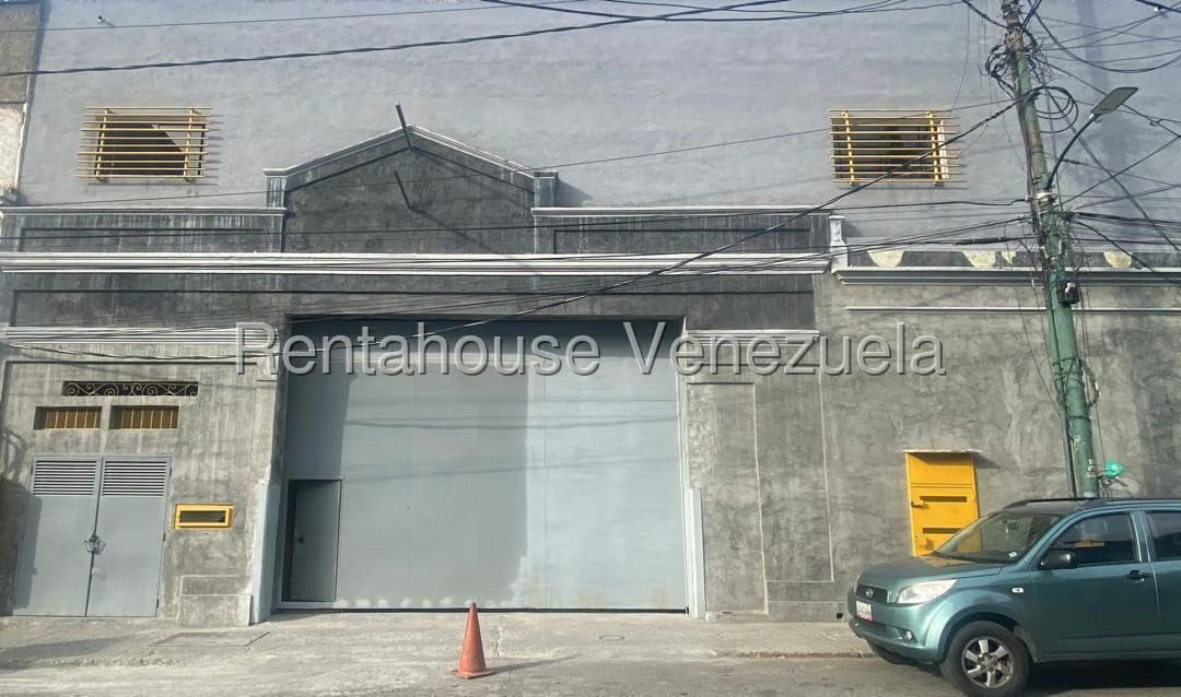 Comercial (Galpon - Deposito) en Alquiler en San Agustin del Norte, Distrito Metropolitano