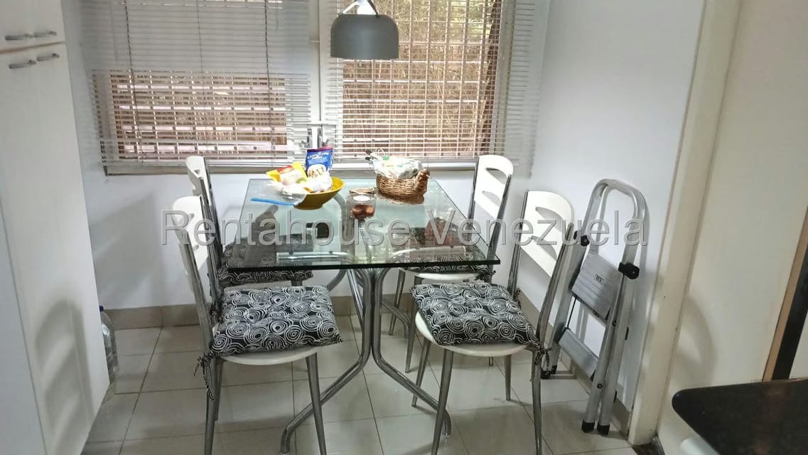 Apartamento (1 Nivel) en Venta en Las Esmeraldas, Distrito Metropolitano - 22