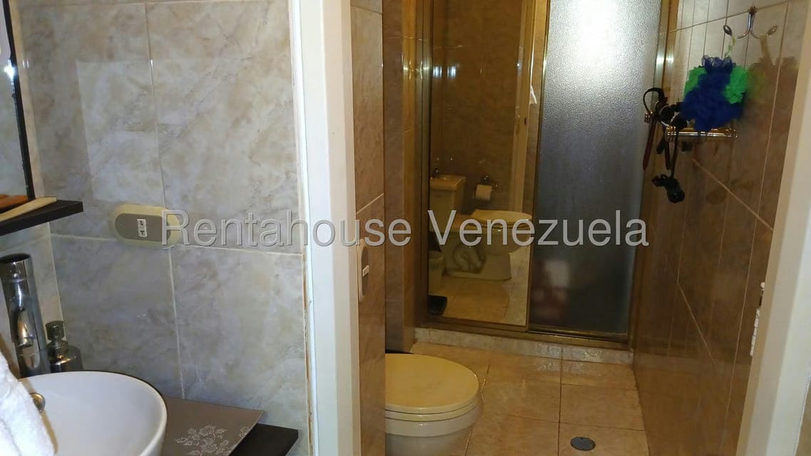 Apartamento (1 Nivel) en Venta en Las Esmeraldas, Distrito Metropolitano - 30