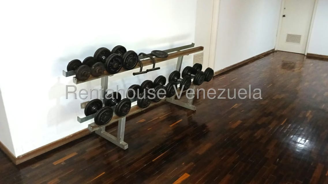Apartamento (1 Nivel) en Venta en Las Esmeraldas, Distrito Metropolitano - 44