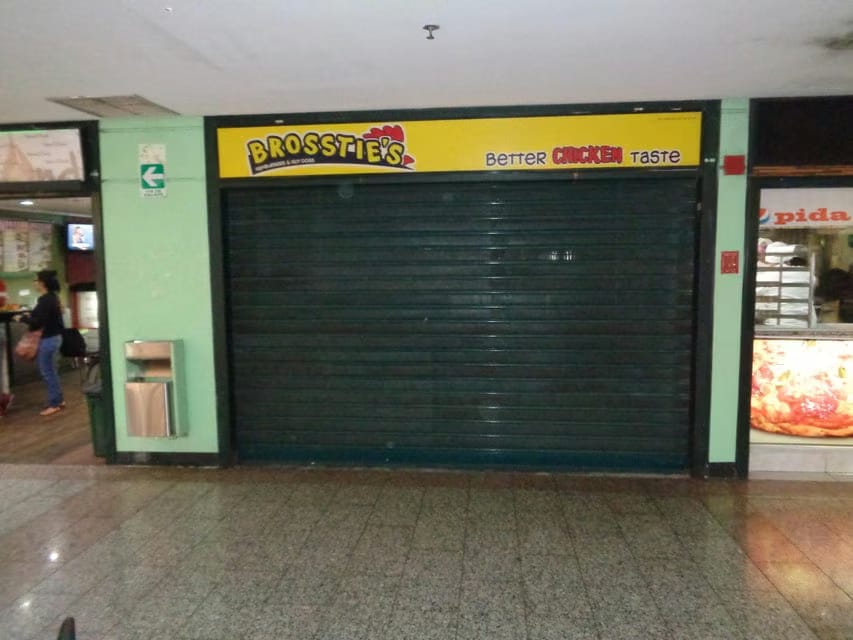 Comercial (Local Comercial) en Venta en Buenaventura, Miranda - 2