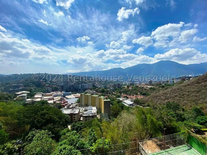 Apartamento (1 Nivel) en Venta en Los Samanes, Distrito Metropolitano - 11