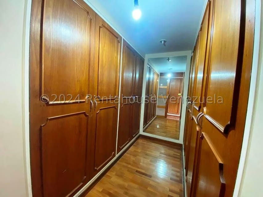 Apartamento (1 Nivel) en Venta en Los Samanes, Distrito Metropolitano - 19
