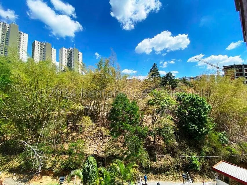 Apartamento (1 Nivel) en Venta en Los Samanes, Distrito Metropolitano - 27