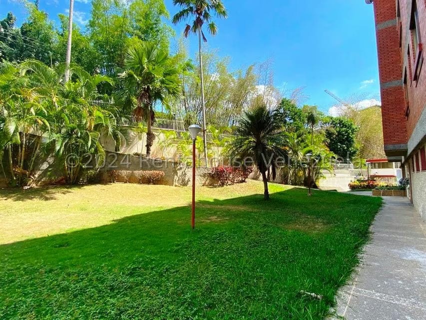 Apartamento (1 Nivel) en Venta en Los Samanes, Distrito Metropolitano - 36