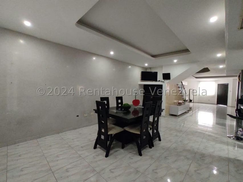 Casa (Duplex) en Venta en Araure, Portuguesa - 2