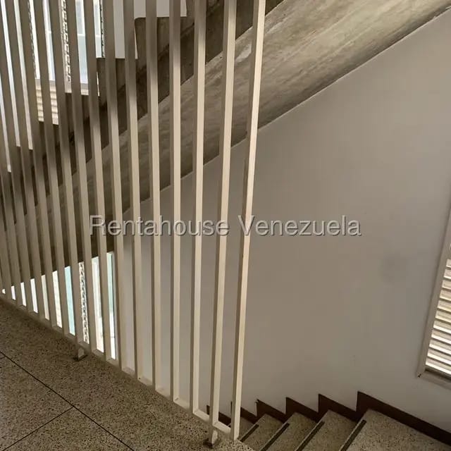 Apartamento (1 Nivel) en Alquiler en Colinas de La California, Distrito Metropolitano - 7