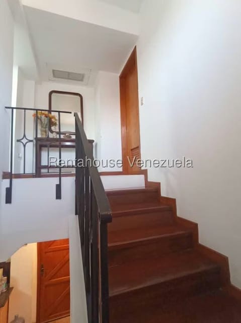Apartamento (1 Nivel) en Alquiler en Av Americo Vespucio, Anzoategui - 20