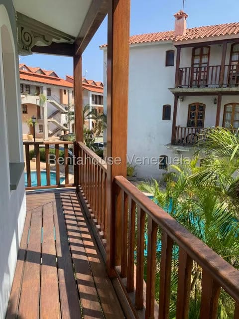 Apartamento (1 Nivel) en Alquiler en Av Americo Vespucio, Anzoategui - 22