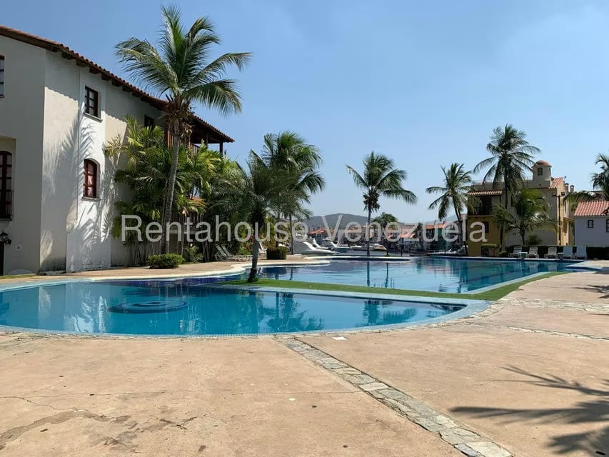 Apartamento (1 Nivel) en Alquiler en Av Americo Vespucio, Anzoategui - 25