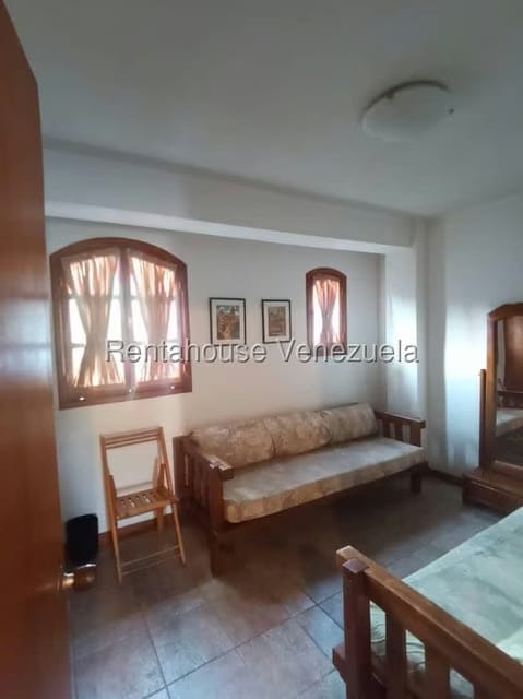 Apartamento (1 Nivel) en Alquiler en Av Americo Vespucio, Anzoategui - 6