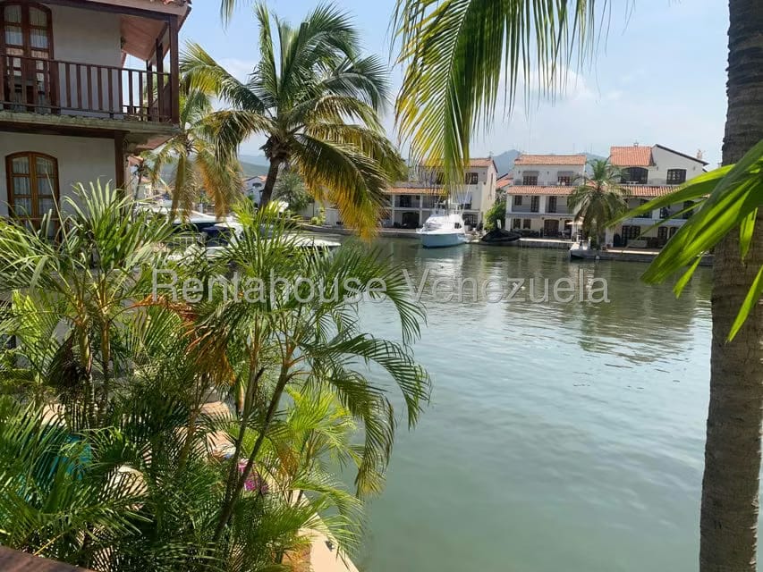 Apartamento (1 Nivel) en Alquiler en Av Americo Vespucio, Anzoategui - 8