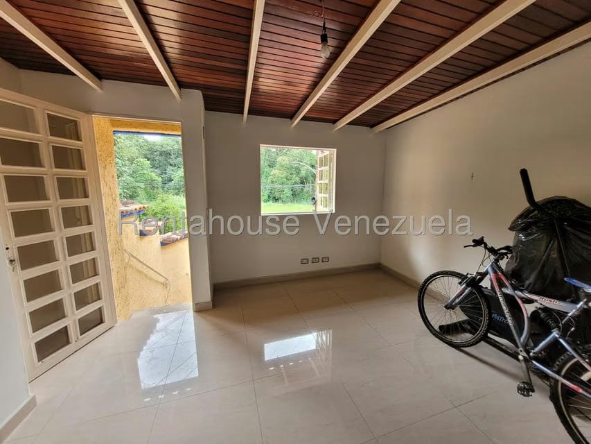 Townhouse (Duplex) en Venta en Santa Maria, Miranda - 15