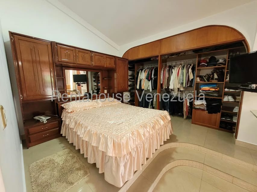 Townhouse (Duplex) en Venta en Santa Maria, Miranda - 28