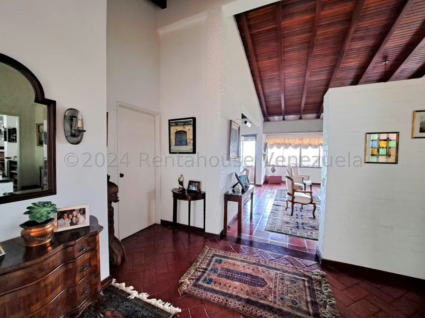 Casa (Multipes Niveles) en Venta en Alto Hatillo, Distrito Metropolitano - 4
