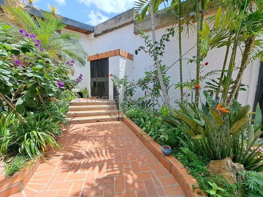 Casa (Multipes Niveles) en Venta en Alto Hatillo, Distrito Metropolitano - 33