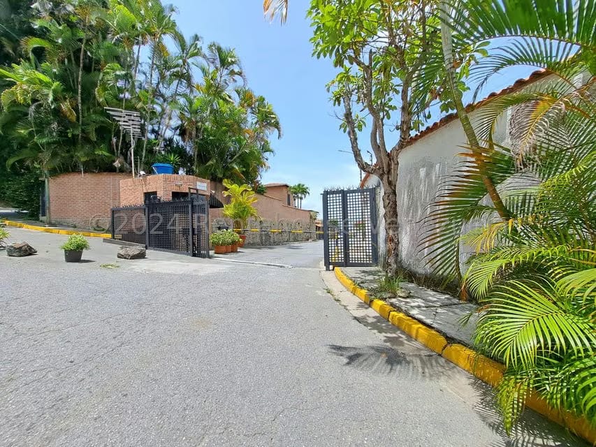 Casa (Multipes Niveles) en Venta en Alto Hatillo, Distrito Metropolitano - 36