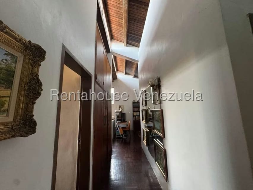 Casa (Multipes Niveles) en Venta en Las Salias, Miranda - 13