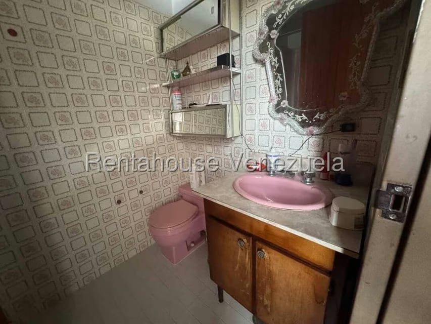 Casa (Multipes Niveles) en Venta en Las Salias, Miranda - 23