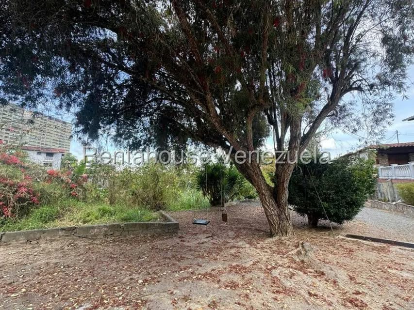 Casa (Multipes Niveles) en Venta en Las Salias, Miranda - 38