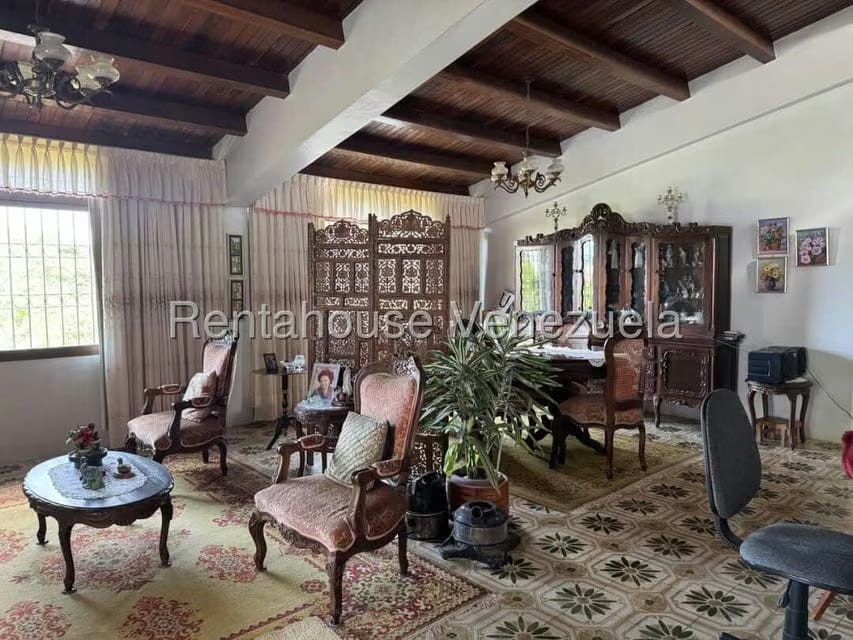Casa (Multipes Niveles) en Venta en Las Salias, Miranda - 8
