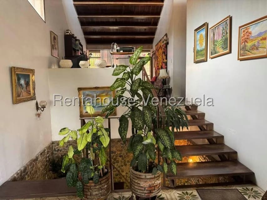 Casa (Multipes Niveles) en Venta en Las Salias, Miranda - 10