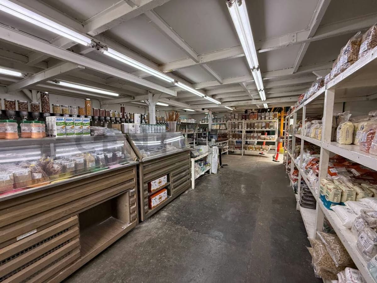 Venta 3 Edificios Comerciales El Cementerio Caracas - 16