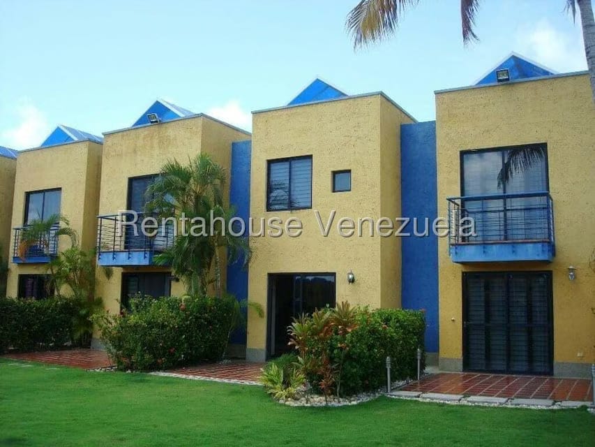 Townhouse (Duplex) en Venta en Puerto Encantado, Miranda - 3