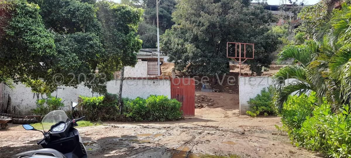 Terreno (Comercial) en Venta en La colina de Catia la mar, Vargas