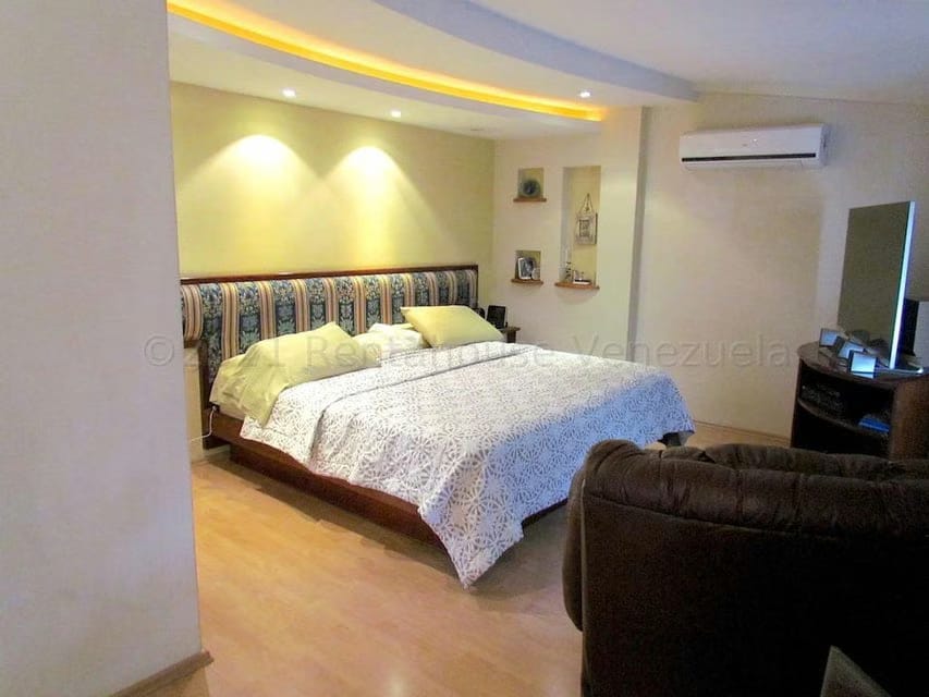 Casa (Duplex) en Venta en Miranda, Distrito Metropolitano - 11