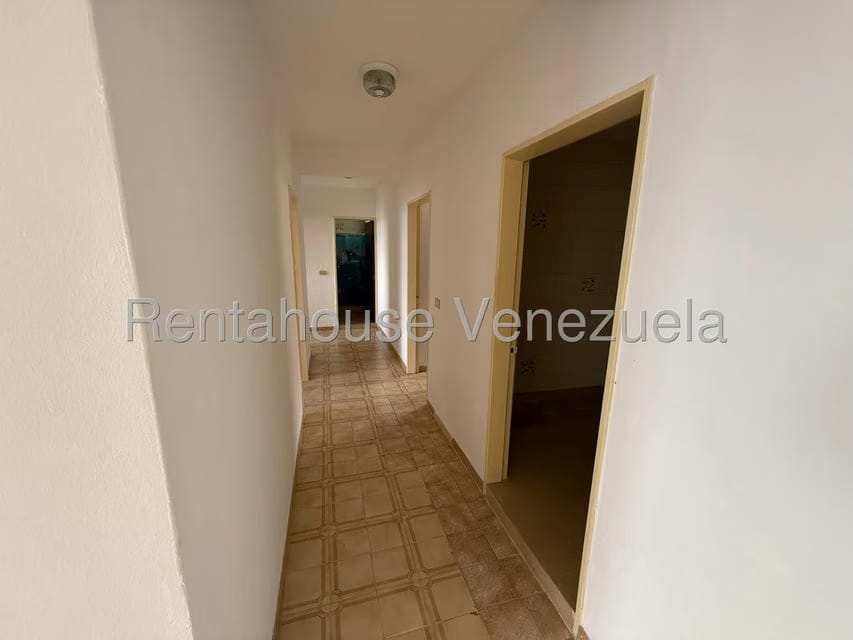 Apartamento (1 Nivel) en Alquiler en El Junquito, Distrito Metropolitano - 14