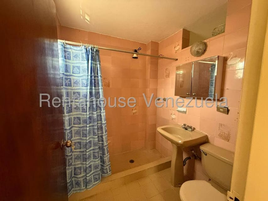 Apartamento (1 Nivel) en Alquiler en El Junquito, Distrito Metropolitano - 17