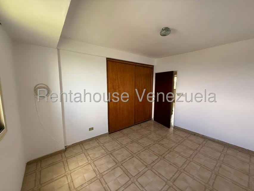 Apartamento (1 Nivel) en Alquiler en El Junquito, Distrito Metropolitano - 18