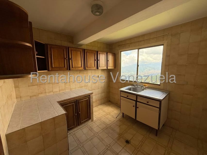 Apartamento (1 Nivel) en Alquiler en El Junquito, Distrito Metropolitano - 10
