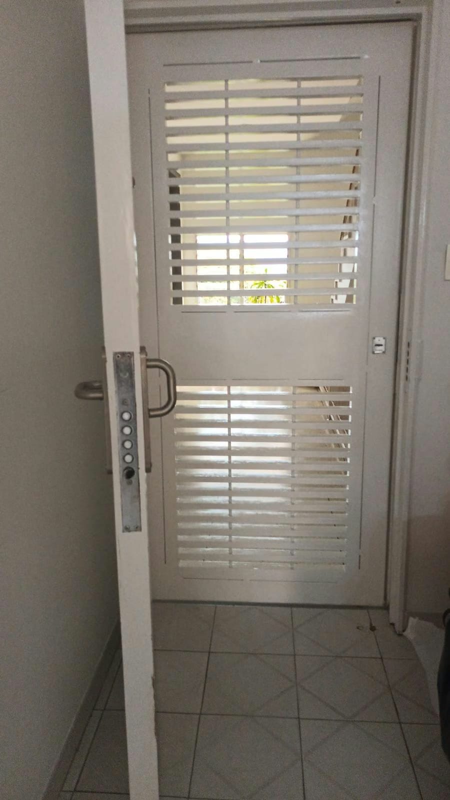 Apartamento en Venta - Urb. Colinas de Bello Monte - Baruta - Estado Miranda - 10