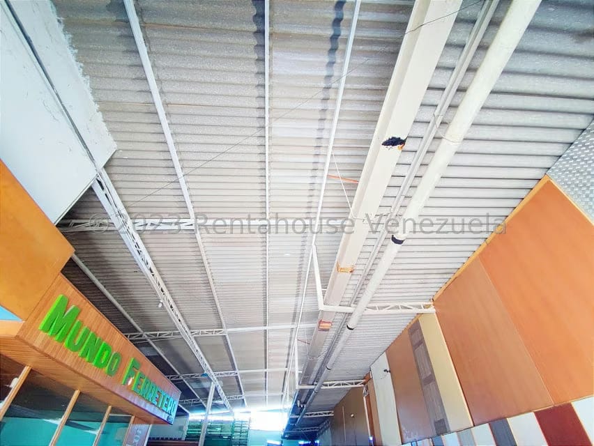 Comercial (Galpon - Deposito) en Alquiler en Centro, Falcon - 5