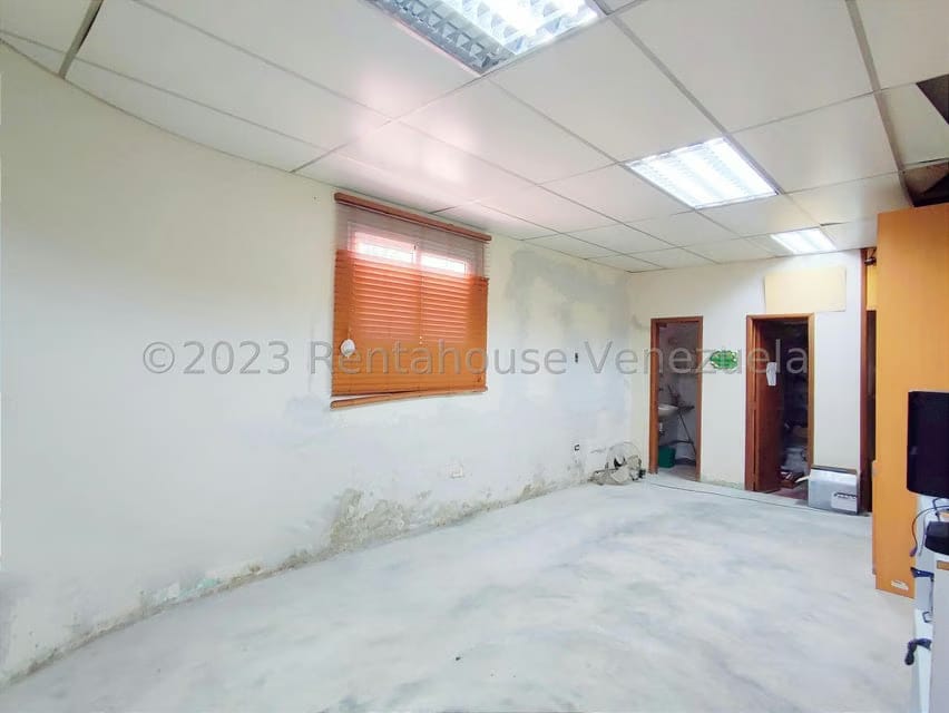 Comercial (Galpon - Deposito) en Alquiler en Centro, Falcon - 7