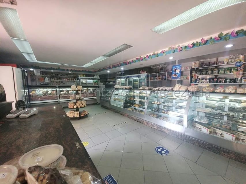 Negocios y Empresas (Comercio) en Venta en Santa Ines, Distrito Metropolitano - 14