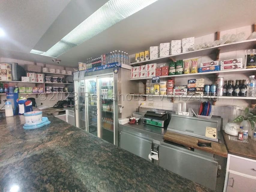 Negocios y Empresas (Comercio) en Venta en Santa Ines, Distrito Metropolitano - 15