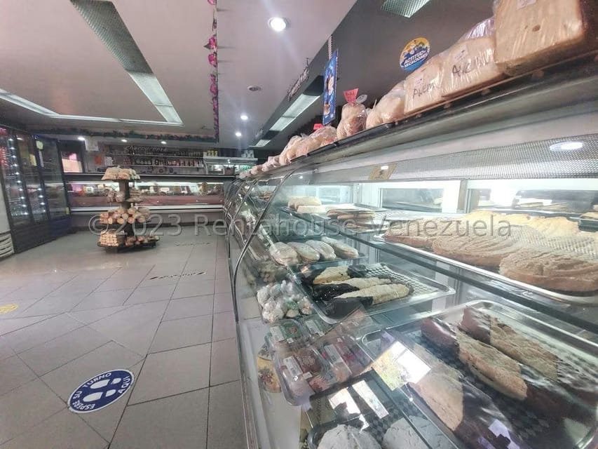 Negocios y Empresas (Comercio) en Venta en Santa Ines, Distrito Metropolitano - 18