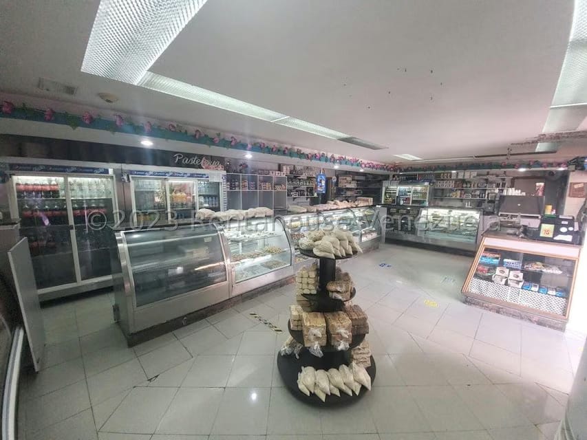 Negocios y Empresas (Comercio) en Venta en Santa Ines, Distrito Metropolitano - 3