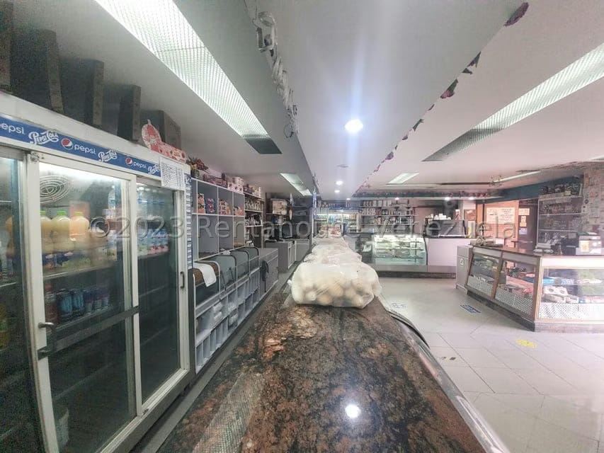 Negocios y Empresas (Comercio) en Venta en Santa Ines, Distrito Metropolitano - 7