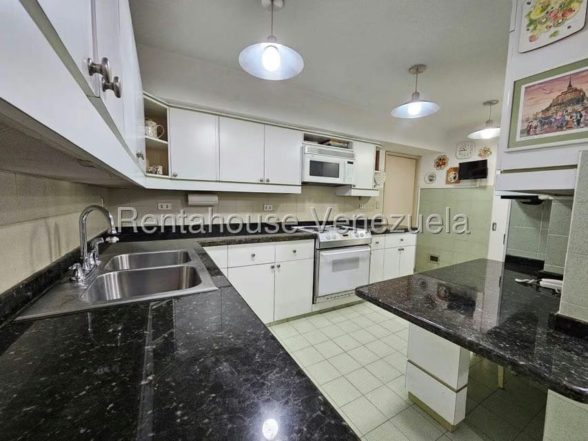 Apartamento (1 Nivel) en Venta en Charallavito, Distrito Metropolitano - 12