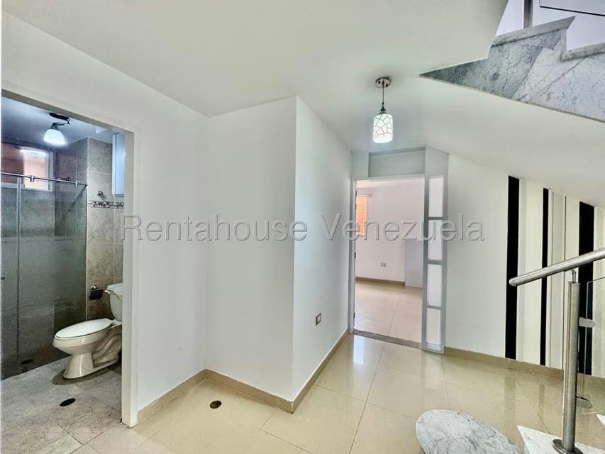 Apartamento (Duplex) en Alquiler en Pueblo Nuevo, Tachira - 11