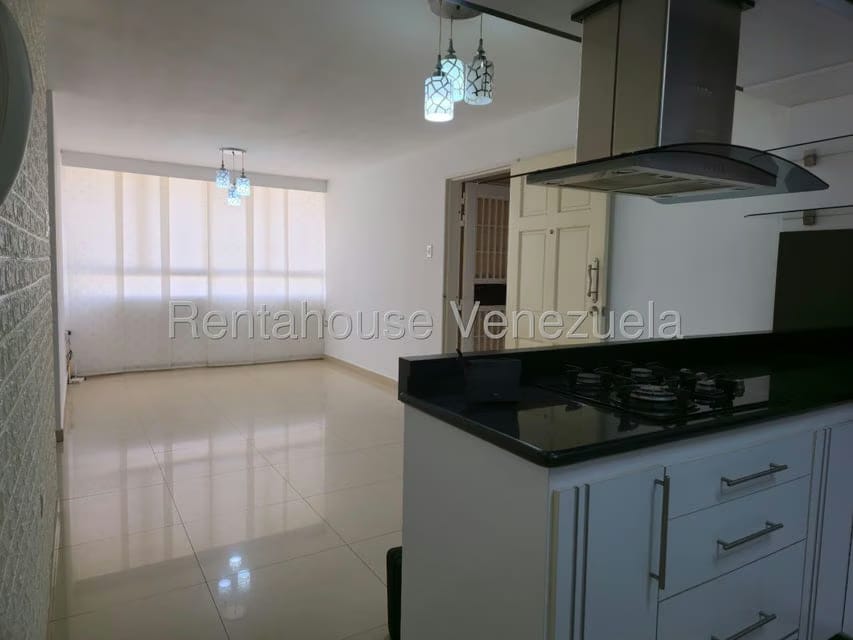 Apartamento (Duplex) en Alquiler en Pueblo Nuevo, Tachira - 3