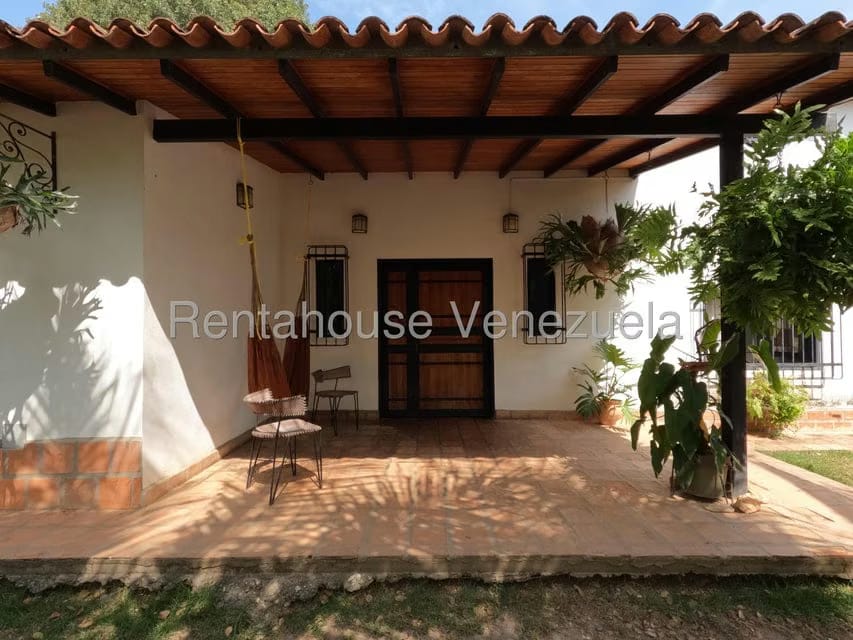 Casa (1 Nivel) en Venta en Agua Viva, Lara - 2